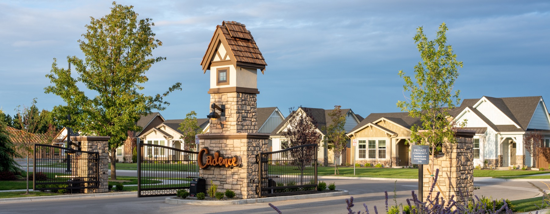 Cadence at Paramount Community Gates
